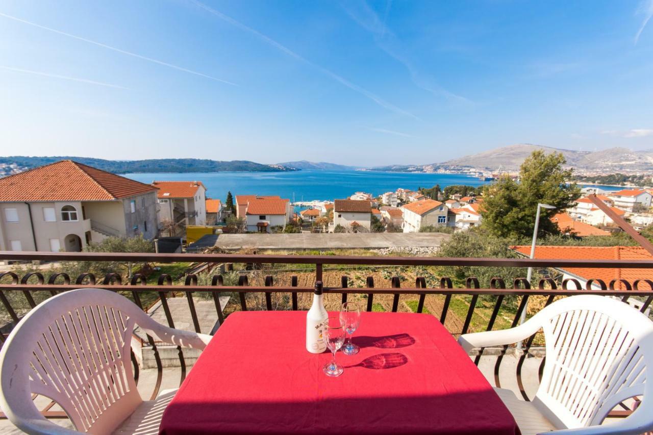 Apartmani Island Trogir Exterior photo