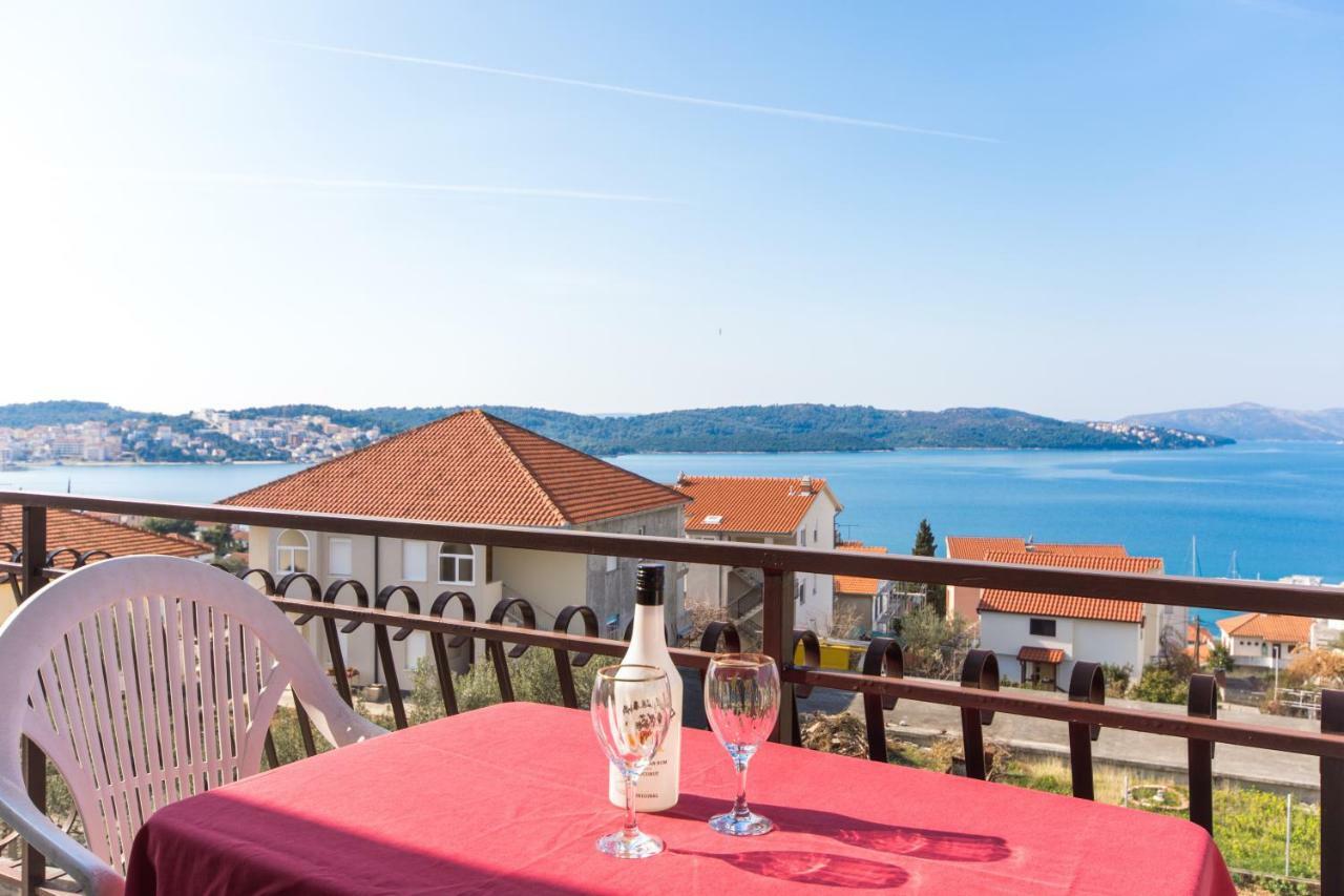 Apartmani Island Trogir Exterior photo