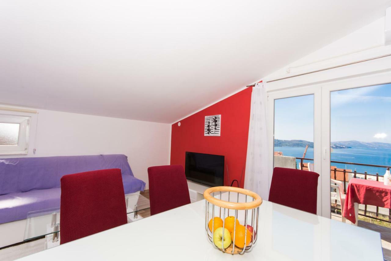Apartmani Island Trogir Exterior photo