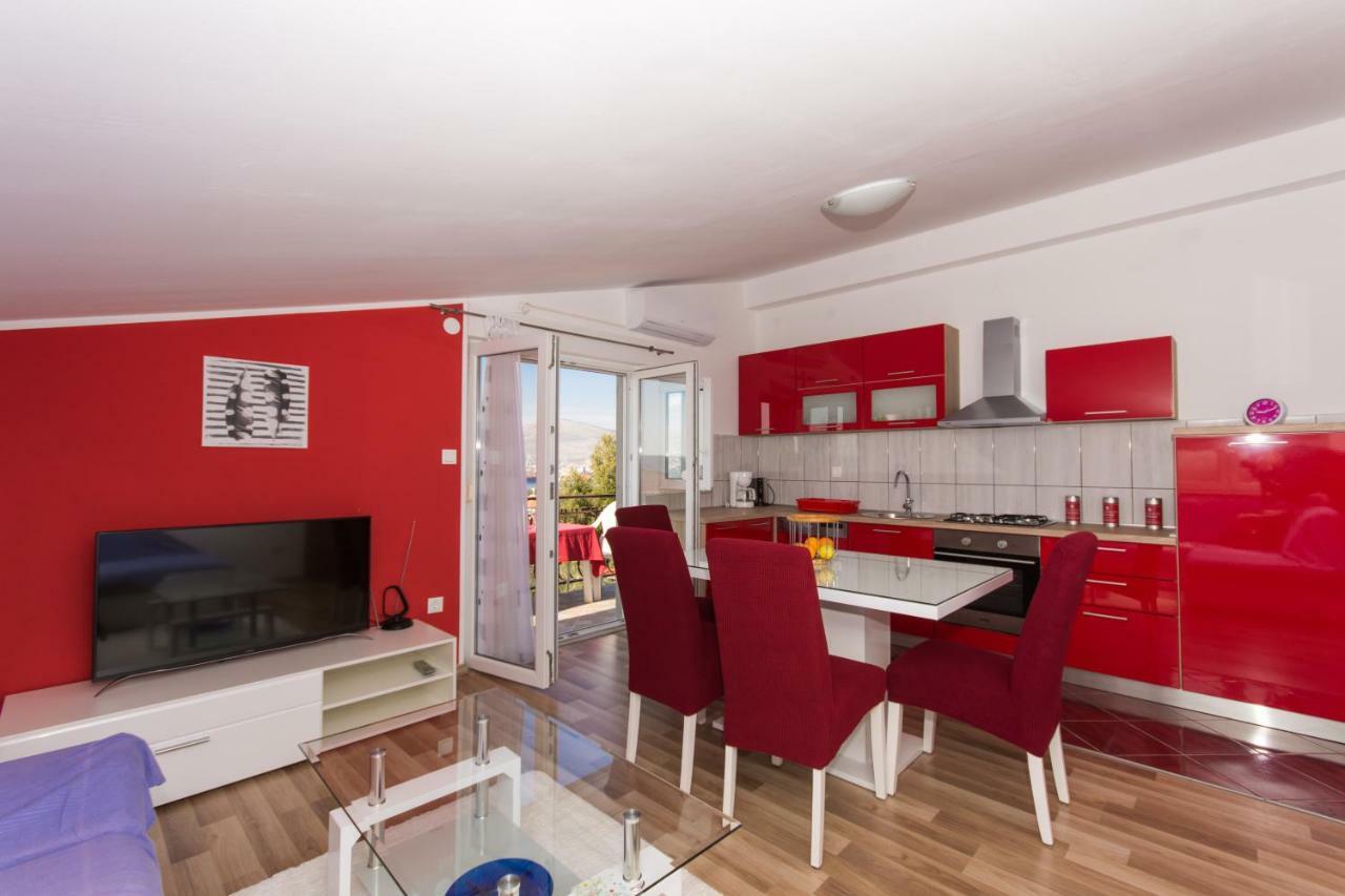 Apartmani Island Trogir Exterior photo