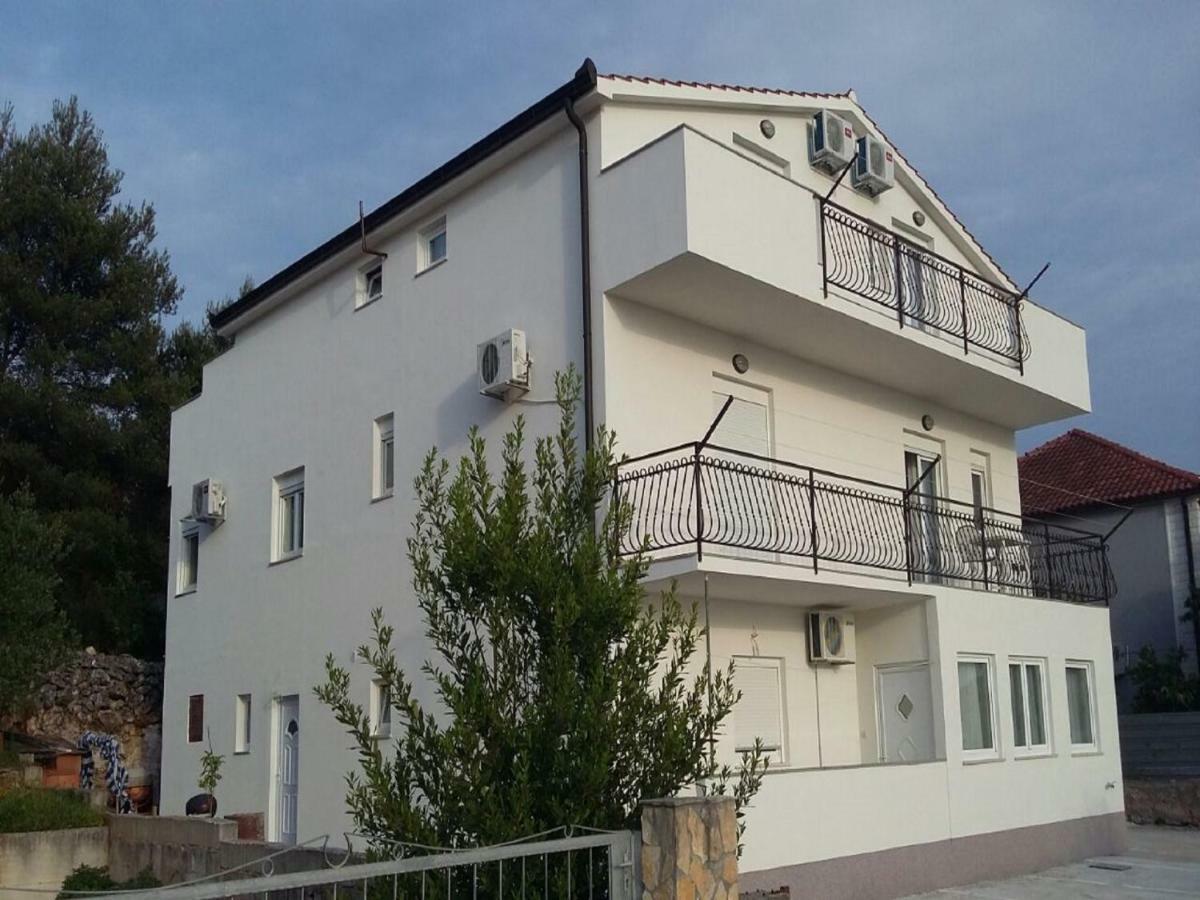 Apartmani Island Trogir Exterior photo