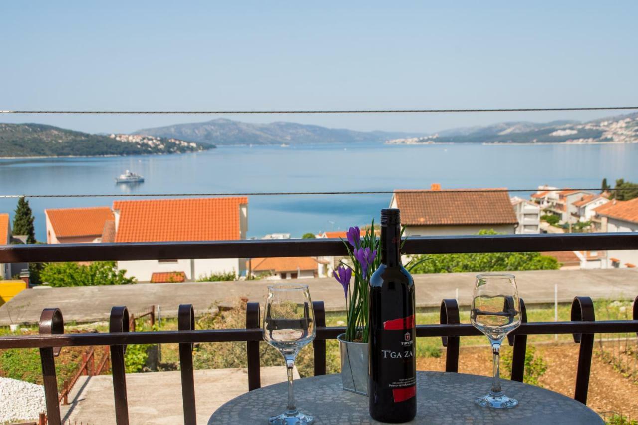 Apartmani Island Trogir Exterior photo